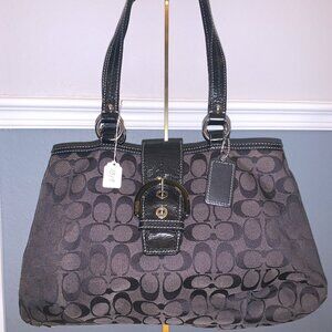 Coach Canvas Black Shoulder Bag